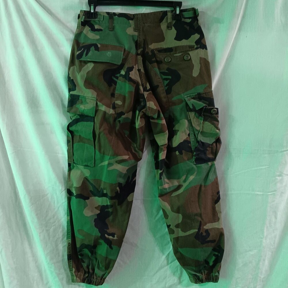 USGI ARMY CAMO Cargo Pants Men's Size Med Waist Draw Ankle And Adjustable Waist - Picture 2 of 7
